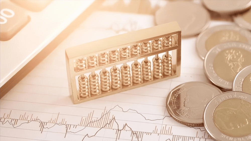 马斯克去年日薪4.3亿元人民币，是何小鹏的11.6万倍