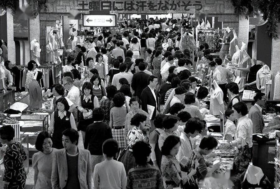 出口金额大增<strong></p>
<p>响币</strong>,日本威士忌热度依然没有褪去