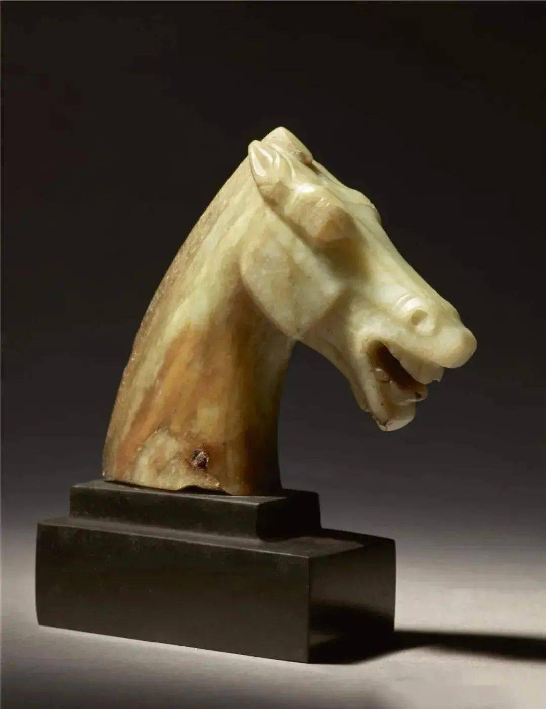 32件古玉一出手就卖了3807万:只要藏品“牛”<strong></p>
<p>世纪币</strong>,哪有不赚钱