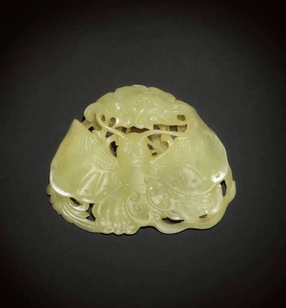 32件古玉一出手就卖了3807万:只要藏品“牛”<strong></p>
<p>世纪币</strong>,哪有不赚钱