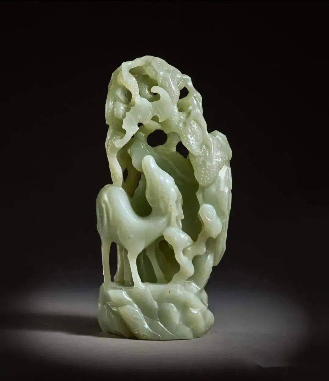 32件古玉一出手就卖了3807万:只要藏品“牛”<strong></p>
<p>世纪币</strong>,哪有不赚钱