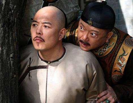 和珅到底多有钱<strong></p>
<p>币别换算</strong>,换算成人民币是多少?数字惊人