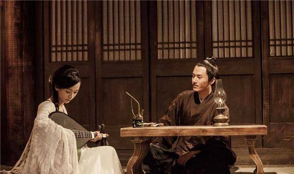 古代逛一次“青楼”<strong></p>
<p>币别换算</strong>,要多少银子?换算成人民币是多少?