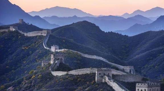 秦始皇修建的长城换算成人民币是多少钱<strong></p>
<p>币别换算</strong>?说出来吓死你