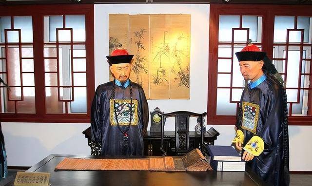 清朝官员退休工资<strong></p>
<p>币别换算</strong>，每年只有50两白银，换算成人民币是多少钱