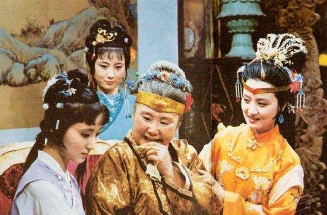 古代一两银子换算成人民币是多少<strong></p>
<p>币别换算</strong>?看看你的月收入值几两银子