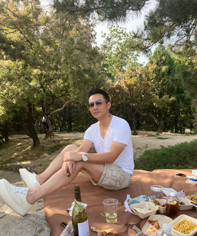 汪小菲任法人公司申请注销 注册资本1000万人民币