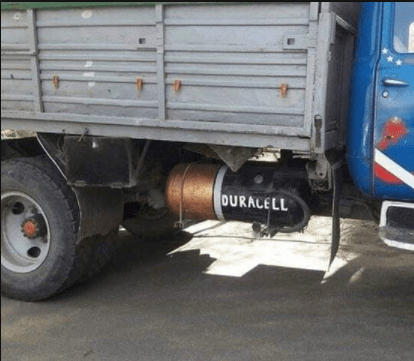 搞笑GIF:锅:我已结网<strong></p>
<p>蛋币网</strong>,蛋是跑不了的