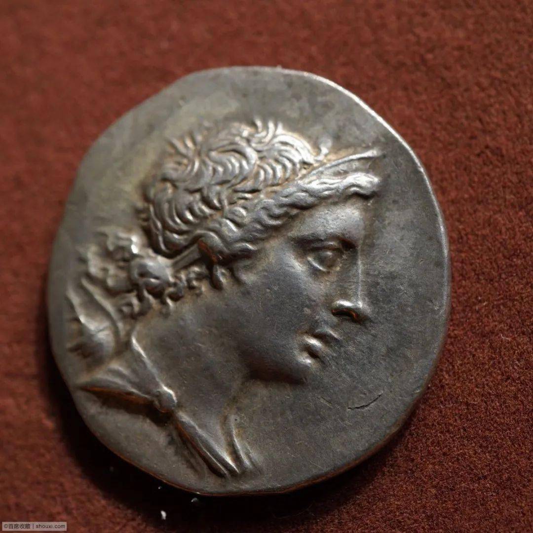 推荐 | 古希腊爱奥尼亚地区马格尼西亚城月亮女神银币