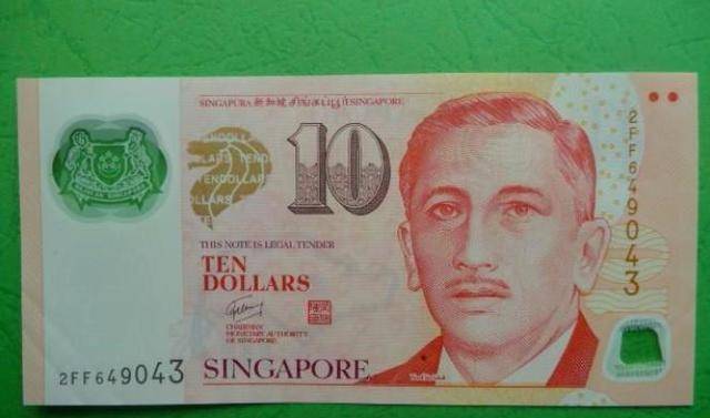 此国最大钱币面值5万人民币<strong></p>
<p>月亮币</strong>,有七成是华人,国旗上有五颗五角星