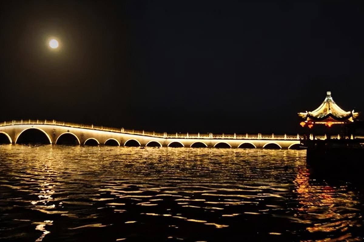 今年中秋赏月去哪儿?盘点国内10大最美赏月地<strong></p>
<p>月亮币</strong>!