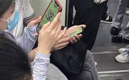 10亿清仓式分红后<strong></p>
<p>羊币</strong>,《羊了个羊》背后公司涨停,创始人3亿元到手