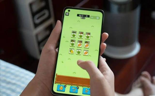 10亿清仓式分红后<strong></p>
<p>羊币</strong>,《羊了个羊》背后公司涨停,创始人3亿元到手