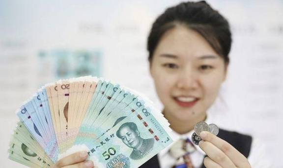 已经发行10个月<strong></p>
<p>币富网</strong>,“土豪版人民币”仍无人识!“罕见”到没人要?