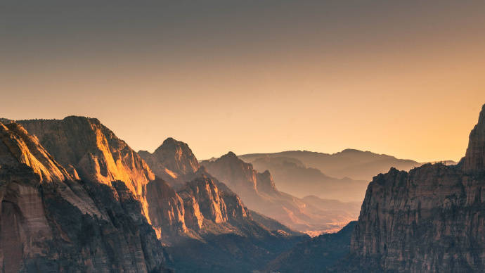 如何参与创业板ETF期权怎么买<strong></p>
<p>如何买创业板股票</strong>？