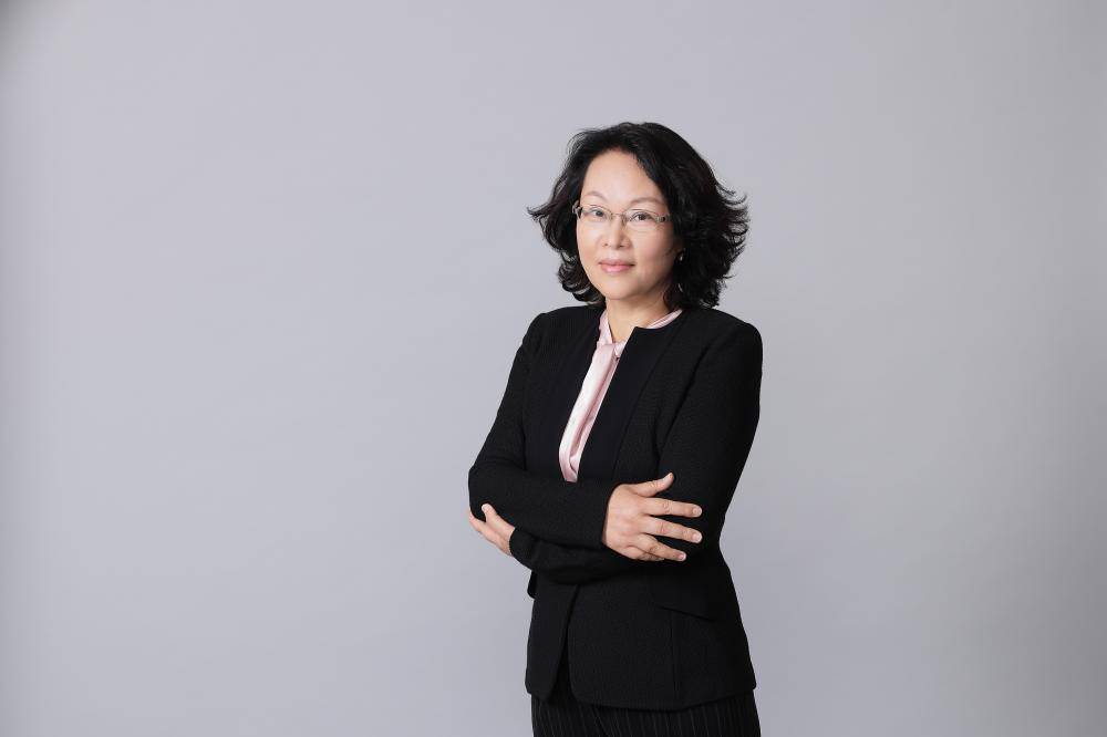 专访摩根大通首席亚洲及中国股票策略师刘鸣镝：欧美经济面临衰退风险 2023年关注中国股票四大投资主题