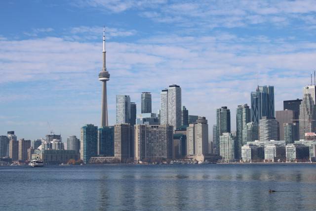 国内首座深远海浮式风电平台投产在即