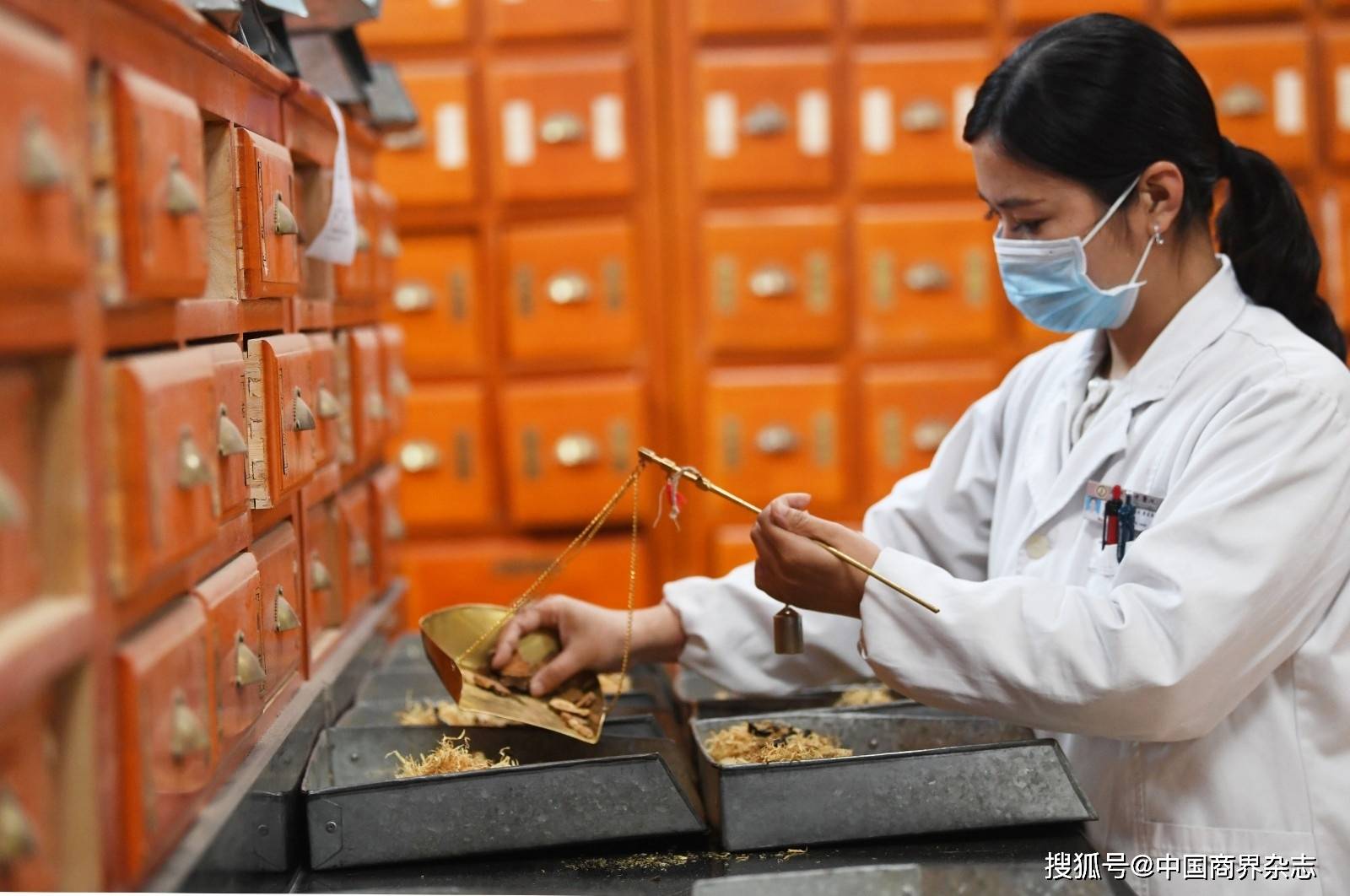 业绩、股票、价格齐上涨 中药市场令人眼前一亮