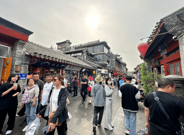 【海外网深一度】外媒关注中国消费市场:2023年是个“黄金年”