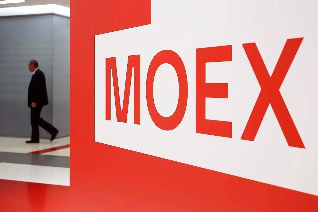 人民币交易，增长超30%