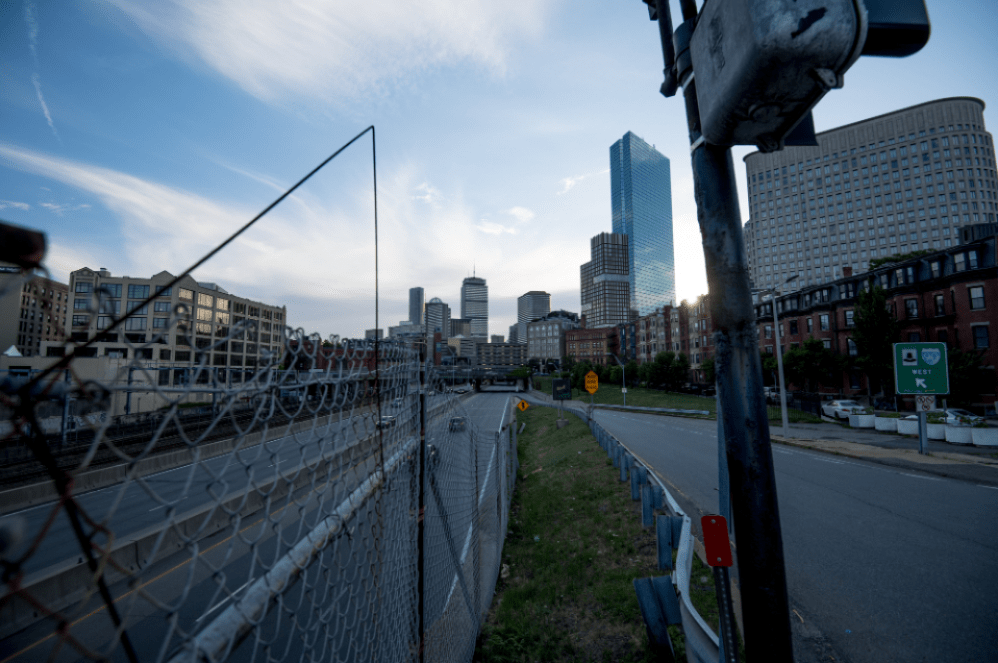 期权怎么交易举个例子解释期权的交易模式<strong></p>
<p>公司债券怎么交易</strong>？