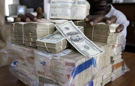 非洲这国大肆发行货币<strong></p>
<p>货币怎么买</strong>,造成通货膨胀,买菜都需要背着一麻袋钱