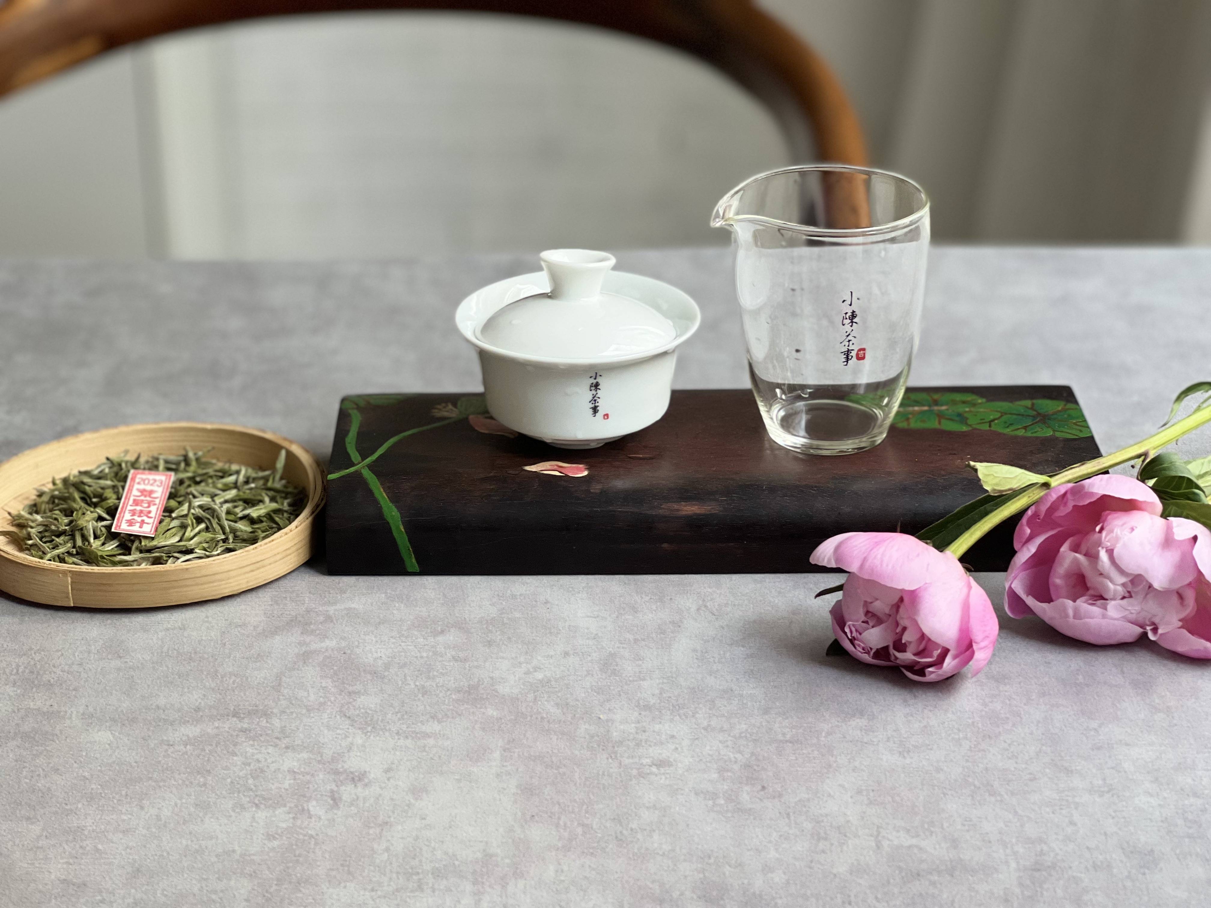 新手买白茶，是按“公斤”买，还是按“克”买？怎么购买才划算？