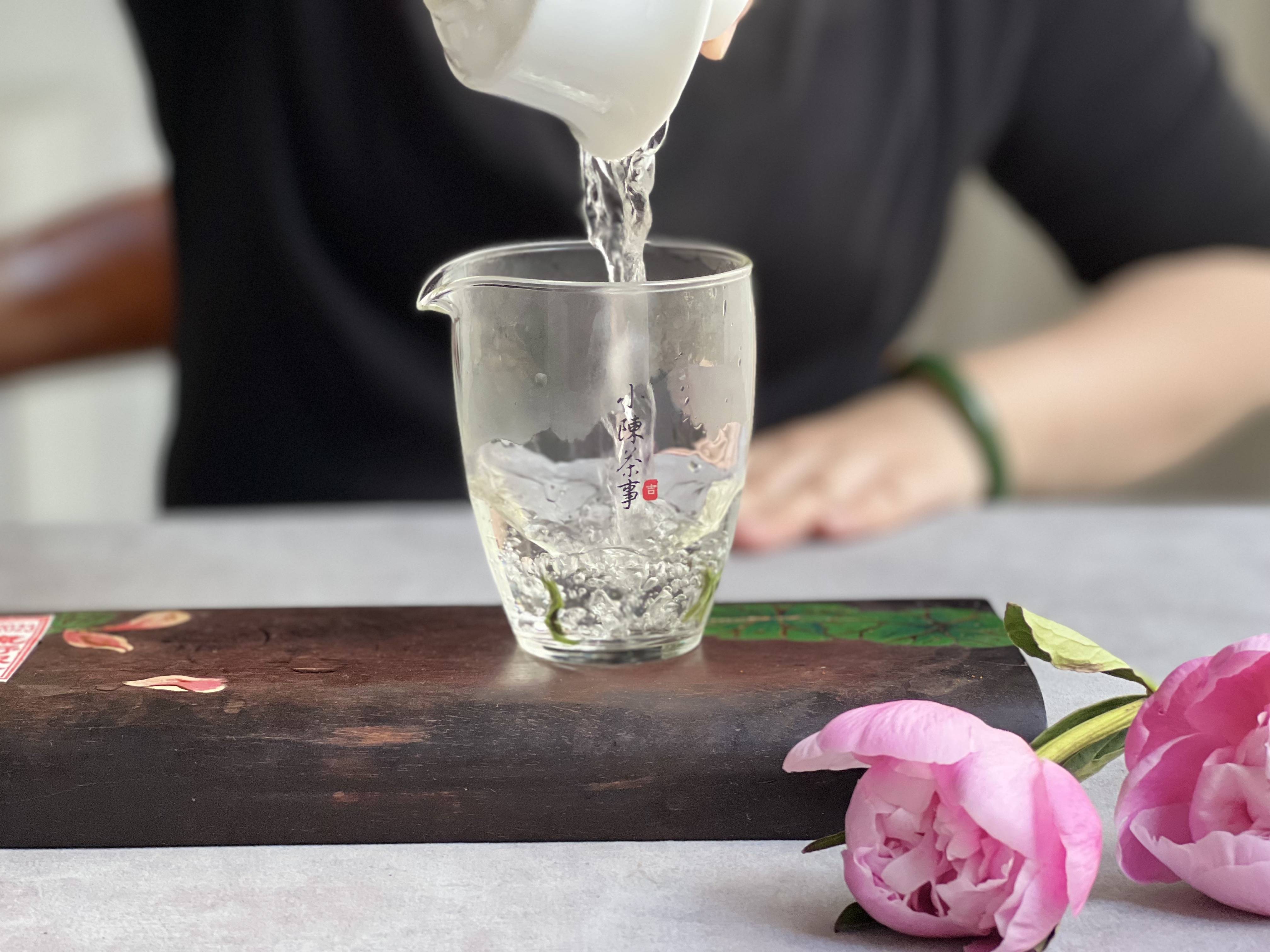 新手买白茶<strong></p>
<p>怎么买币</strong>，是按“公斤”买，还是按“克”买？怎么购买才划算？