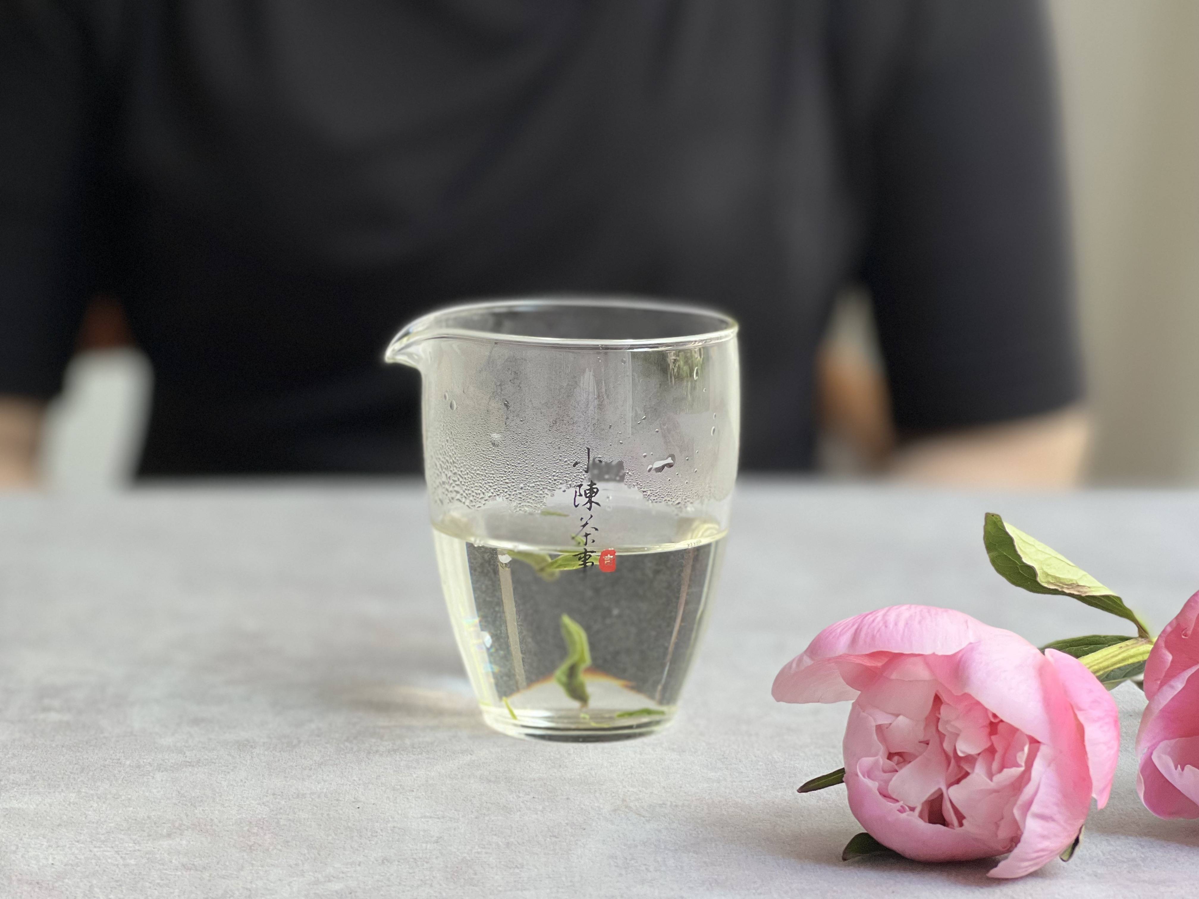 新手买白茶<strong></p>
<p>怎么买币</strong>，是按“公斤”买，还是按“克”买？怎么购买才划算？