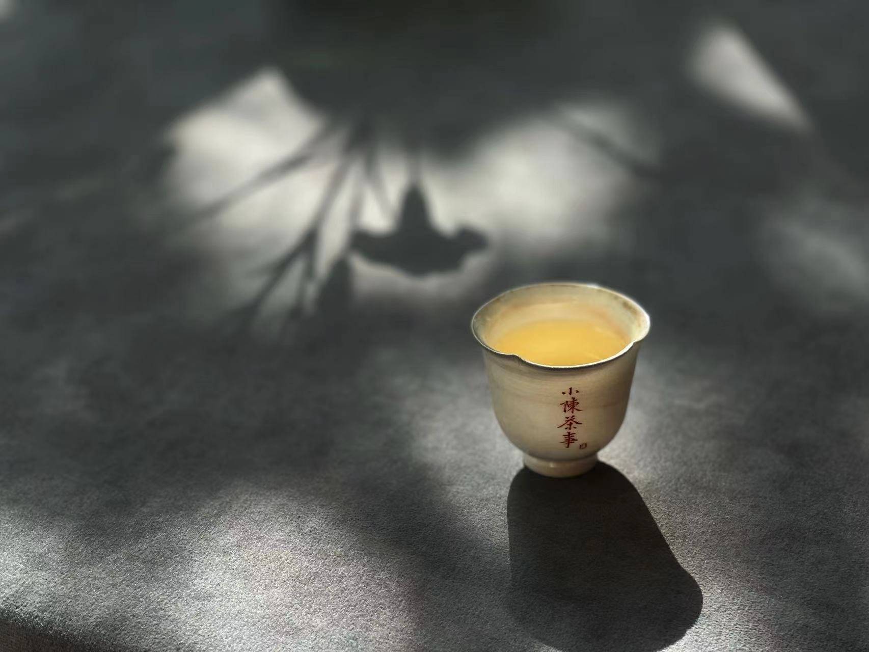 新手买白茶<strong></p>
<p>怎么买币</strong>，是按“公斤”买，还是按“克”买？怎么购买才划算？