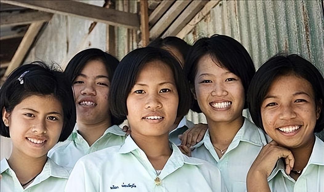 5个人就有一人在炒币<strong></p>
<p>炒币怎么宣传</strong>,全国俨然一个大赌场,泰国这是怎么了?