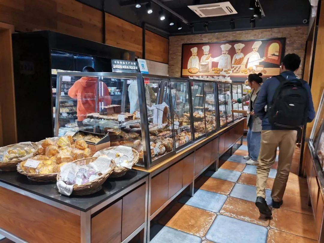 全网被嘲的“沪币”<strong></p>
<p>币币网怎么样</strong>,到底有多贵?