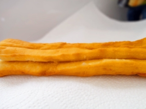 六旬大爷提着“大油壶”卖早餐<strong></p>
<p>提币地址</strong>,路人“惊呆”了,网友:给我地址