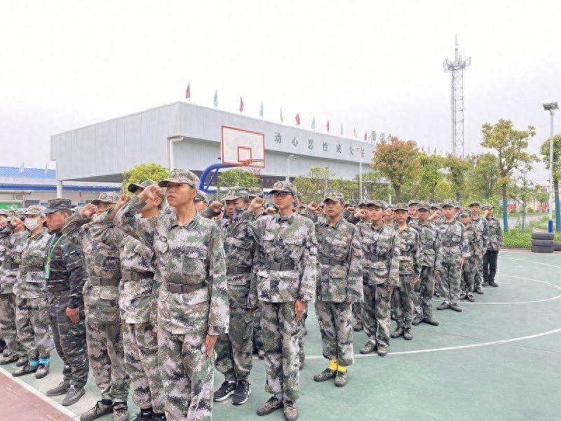 孩子11岁就沉迷游戏怎么办？7881交易平台预防孩子玩游戏过度