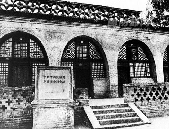 王立华：林彪、彭德怀都反对，毛泽东何以赌上红军全部家底，决意东征？