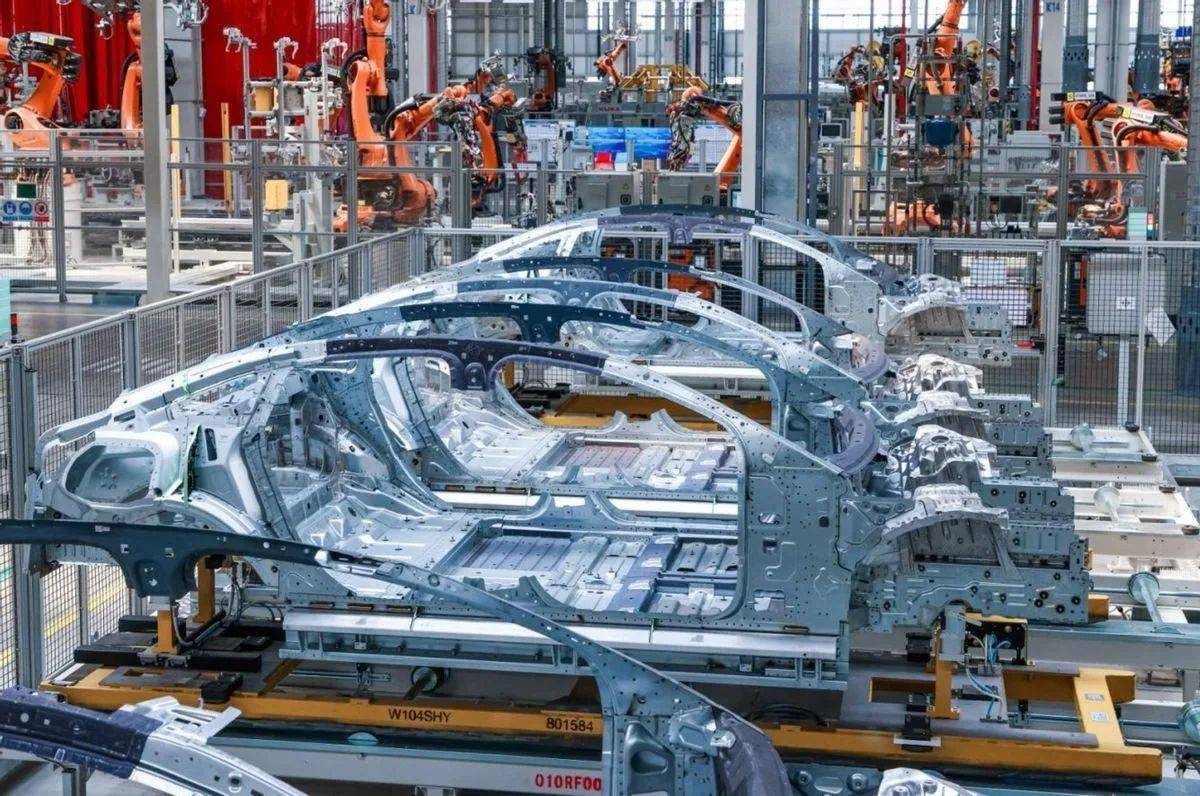 统一稳了！蔡英文凌晨返台<strong></p>
<p>币安网交易所</strong>，下飞机前讲了3个词！民进党无路可退