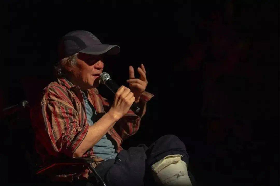 突传噩耗!他于今天7点40分去世<strong></p>
<p>币安网交易所</strong>,作品家喻户晓!