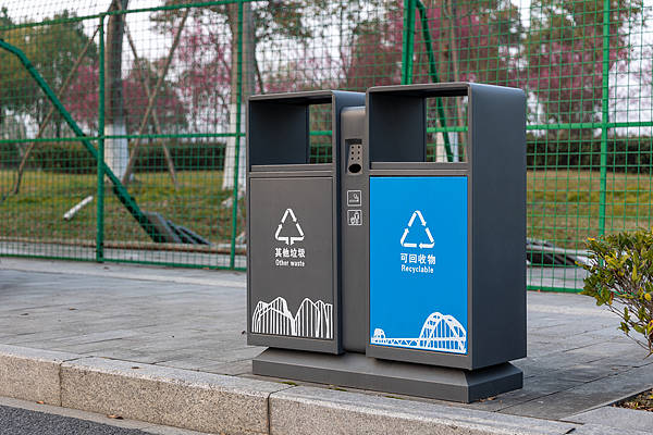 小吃店一年最低交3600元垃圾处理费<strong></p>
<p>币安网交易所</strong>，难怪生意不好做