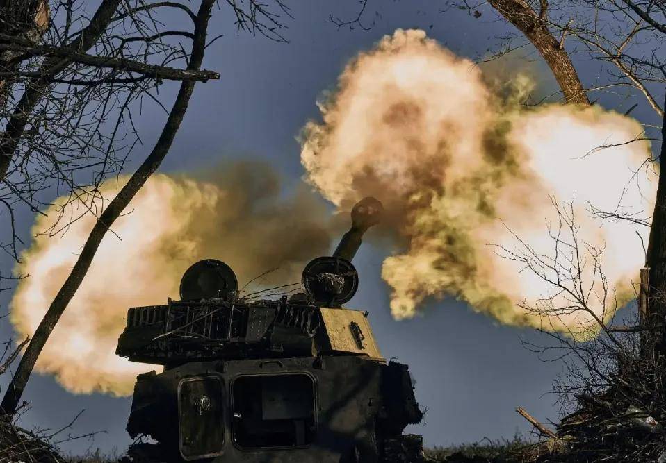 库尔斯克“死亡公路”!全歼美械装甲分队<strong></p>
<p>币安网交易平台</strong>,2.65万乌军被灭俄全线突破