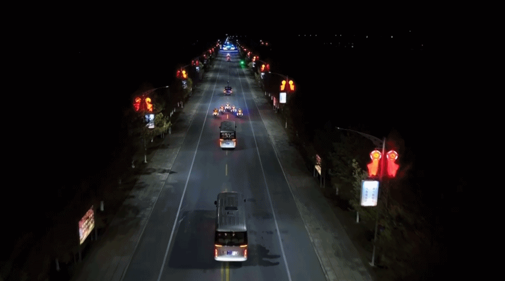 “90后”初上太空<strong></p>
<p>币安网交易平台</strong>!见证高燃瞬间 神舟十九号发射精华浓缩版→