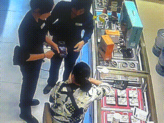 柳州女子到柳南万达买3万元黄金<strong></p>
<p>币安的比特币</strong>,不挑款不问价,店员吓到报警!