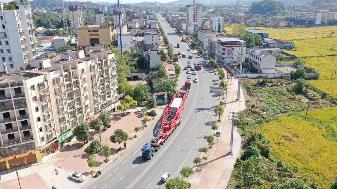 “巨无霸”再现江西<strong></p>
<p>币安官方网站</strong>!这回重达428吨!