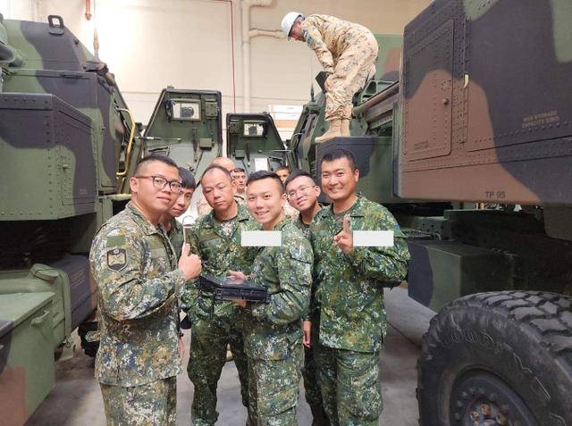 台军赴美学习操作海马斯!美军主动泄密<strong></p>
<p>币安官方网站</strong>,给大陆送上“收台礼包”