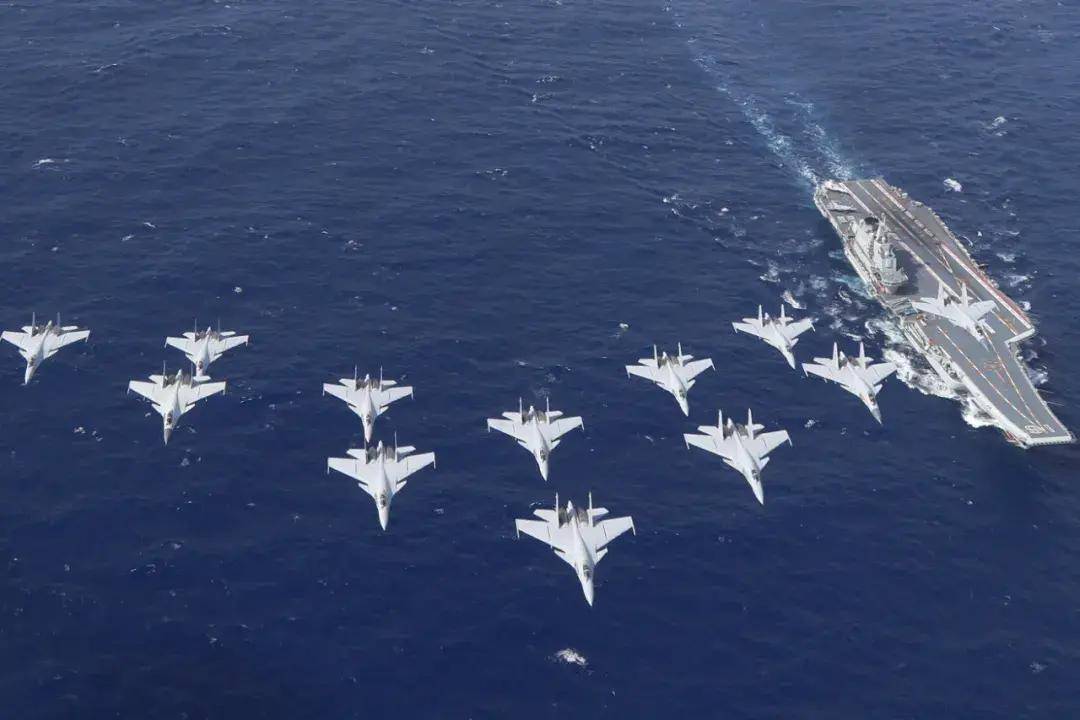 中国首个双航母战斗群横空出世<strong></p>
<p>币安市值</strong>!歼-15B/D居然悄悄装备这么多了?