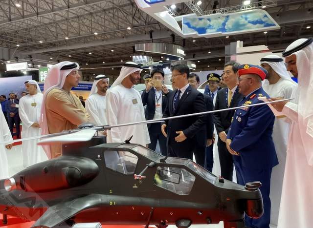 来抢歼35的“饭碗”?苏57隐身战机降落太原<strong></p>
<p>币安市值</strong>,3款隐身机航展同框