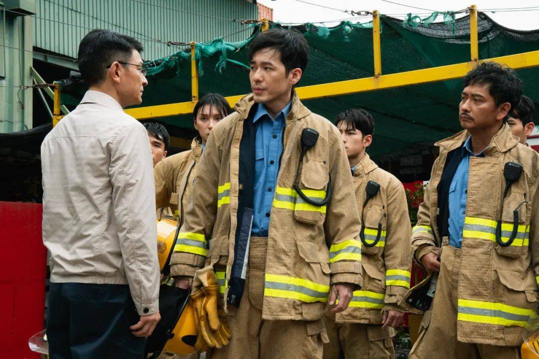 《焚城》上映<strong></p>
<p>币安市值</strong>,围观24小时倒计时下的众生百态丨Weekly