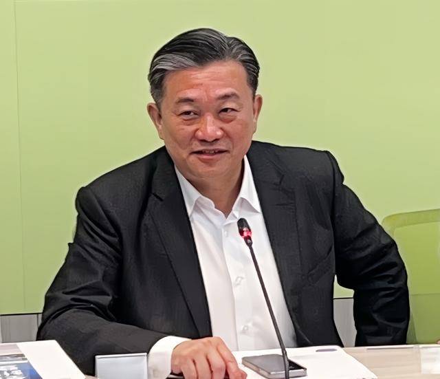 王定宇称《光辉岁月》《海阔天空》在大陆不能唱<strong></p>
<p>安币数字货币</strong>,台网友轰:造谣一张嘴