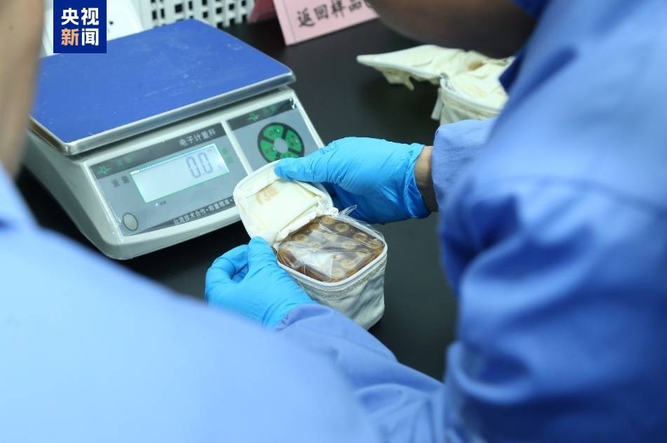 约34.6公斤<strong></p>
<p>安币数字货币</strong>!神十八带回“太空特产” 涉及28项科学实验项目