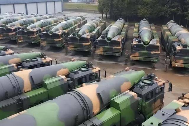 美卫星过顶<strong></p>
<p>安币数字货币</strong>,突然有了惊人发现:火箭军也开始“下饺子”