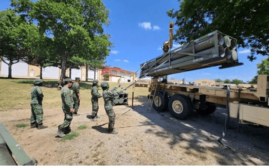 首批海马斯火箭炮已到台湾<strong></p>
<p>币安币怎么玩</strong>,解放军连出3招,直击台当局要害处?